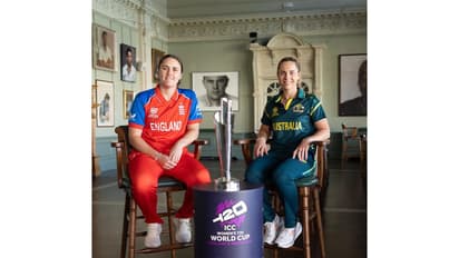 Nat Sciver-Brunt (L) and Sophie Molineux (R). (Photo: X/@JayShah)