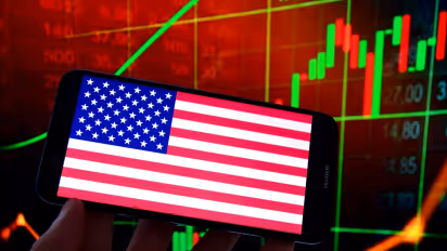 https://stocktwits.com/news-articles/markets/equity/us-fund-flows-100-billion-bonds-soxx-dram-semiconductor-etfs/cZYd7rjRJki