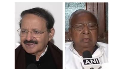 Congress leaders Rashid Alvi and V Hanumantha Rao (Photo/ANI)