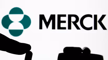 https://stocktwits.com/news-articles/markets/equity/merck-endometrial-cancer-drug-cuts-risk-of-death-by-32-fda-decision-due-june-2027/cZU3eYWRBzT