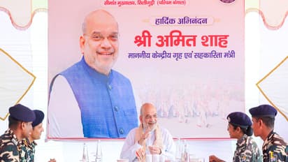 Union Minister Amit Shah joins Sashastra Seema Bal personnel for ‘Bada Khana’ (Photo/@AmitShah)