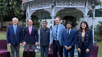 Foreign Secretary Vikram Misri meets US Congressional delegation (Photo/X@MEAIndia)