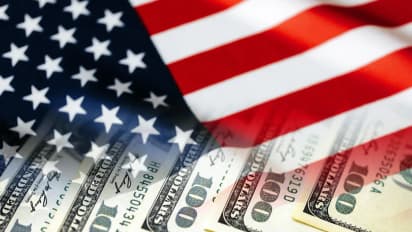 https://stocktwits.com/news-articles/markets/equity/dow-s-and-p-500-futures-climb-nasdaq-futures-slip-ahead-of-key-inflation-data-releases-aapl-skhy-psky-chwy-stocks-in-focus/cZt9voCRJCI