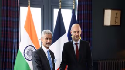 EAM S Jaishankar with his French counterpart Jean-Noël Barrot (Photo/@DrSJaishankar)