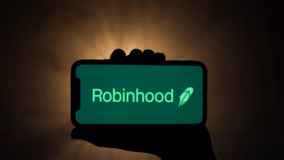 https://stocktwits.com/news-articles/markets/equity/robinhood-shares-are-rising-after-hours-what-is-the-trump-accounts-connection/cmyipVSR41i