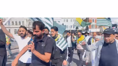 British Kashmiris stage a protest outside the Pakistani Consulate in the UK. (Photo/ANI)