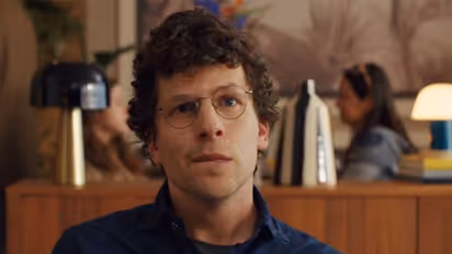 Jesse Eisenberg (Photo/ X/ @goldenglobes)