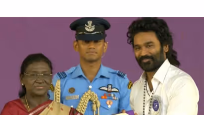 Dhanush receives National Film Award (Photo/X@rashtrapatibhvn)