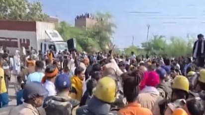 Local-Police clash in Kosi, Mathura (Photo/ANI)