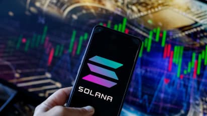 https://stocktwits.com/news-articles/markets/equity/defi-development-solana-holdings-cross-1-million-tokens-after-77-m-purchase/chs6fUNRdmu
