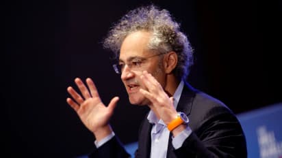 https://stocktwits.com/news-articles/markets/equity/alex-karp-most-important-thing-palantir-does-prevent-wars/cL2vDYRRETo