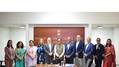 Rice University delegation met Principal Scientific Adviser Ajay Sood to discuss collaboration (Photo/@PrinSciAdvOff)