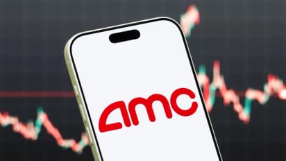 https://stocktwits.com/news-articles/markets/equity/amc-stock-eyes-fourth-monthly-gains-ceo-adam-aron-details-six-growth-drivers-fueling-theater-chain-comeback/cZZ1za9R7Hl