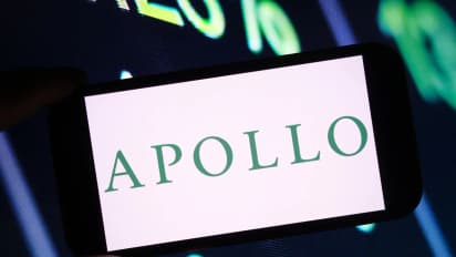 https://stocktwits.com/news-articles/markets/equity/apollo-global-management-weighs-ipo-or-sale-of-invited-in-potential-deal-that-could-top-3-billion/cLIxS8NREnC