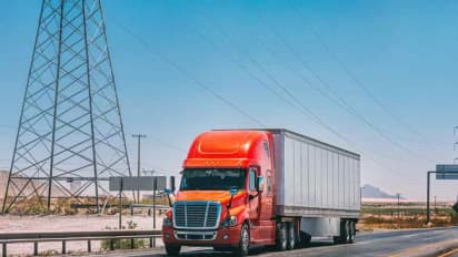 Landstar System Stock Down After Q1 Forecast Cut, Supply Chain Fraud: Retail’s Bearish
