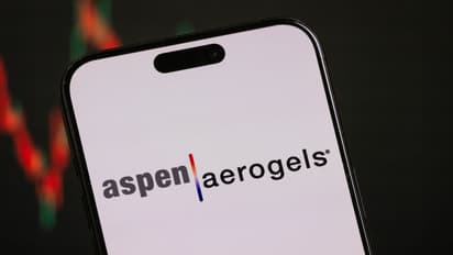 Aspen Aerogels Stock Sinks To One-Year Low As Weak Q1 Outlook Overshadows Q4 Beat: Retail Sentiment Peaks