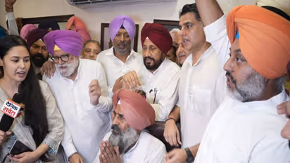 Pargat Singh takes oath as Punjab Congress president (Poto/@PargatSOfficial)