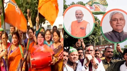 Workers of BJP and JD-U celebrating Bihar election results (Photo: ANI)