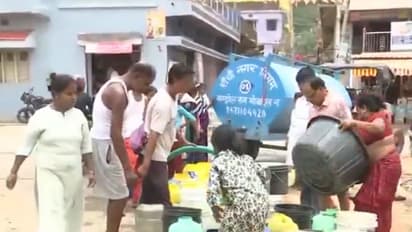 Ranchi residents deal acute water crisis (Photo/ANI)