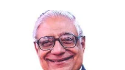 Senior Journalist and Padma Bhushan HK Dua (Photo: @ManishTewari/X)