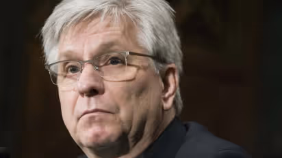 https://stocktwits.com/news-articles/markets/equity/fed-s-waller-says-he-s-inclined-to-leave-rates-unchanged-if-inflation-softens/cZsud2LRJvF