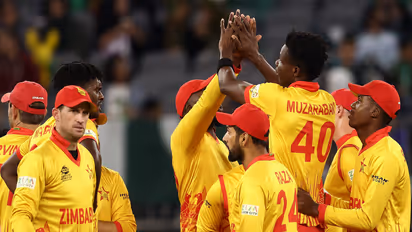 Zimbabwe's Blessing Muzarabani celebrates with teammates (Photo: ANI)