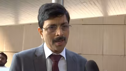  Pankaj Agarwal, Secretary, Power Ministry (Photo/ANI)