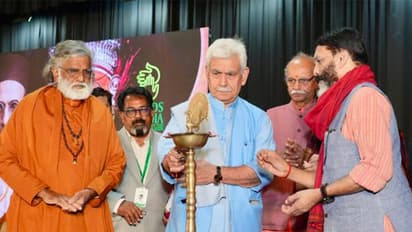J&K LG Manoj Sinha honours global changemakers at Veer Savarkar International Impact Awards 2025 (Photo/ANI)