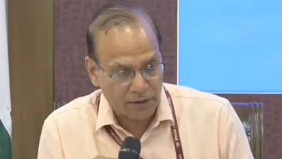 Additional Secretary of the Shipping Ministry, Mukesh Mangal (Photo/PIB)