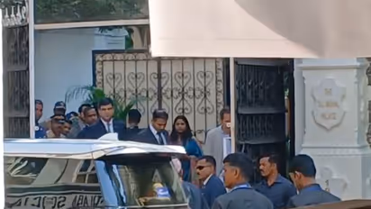 Lionel Messi arrives in Taj Mahal Hotel (Photo: ANI)