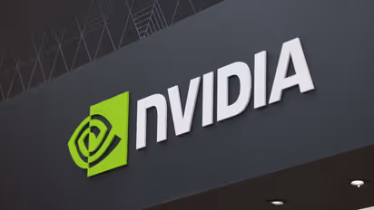 https://stocktwits.com/news-articles/markets/equity/ai-money-moves-put-these-five-stocks-in-spotlight-last-week-nvda-intc-orcl-amd-sndk/cZo6V2KRJKf