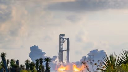 https://stocktwits.com/news-articles/markets/equity/spcx-stock-analyst-massive-ai-opportunity-1000-yearly-launches-starship-win/cZMmogbRBXu