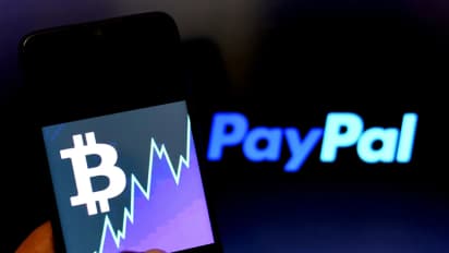 https://stocktwits.com/news-articles/markets/equity/paypal-taps-into-3-trillion-crypto-market-with-new-merchant-payment-option/choeqJ9R5xc