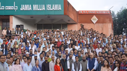 JMI employees hail administration for historic, amicable resolution of 20-year-long impasse (Photo: Jamia Millia Islamia)