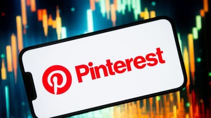 Pinterest Rallies After Analyst Says Recent Pullback Creates Attractive Buying Opportunity: Retail Sentiment Diverges