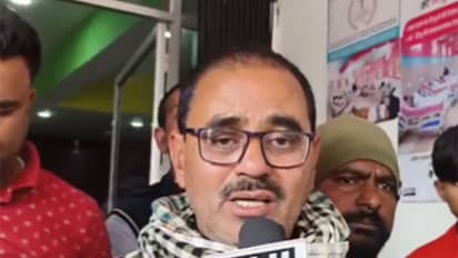 Father of the deceased Dr Vikash Kumar Gupta (Photo/ANI)