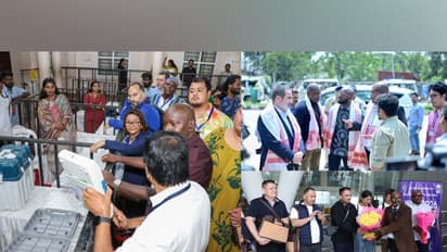 International Delegates witness preparations of Keralam, Puducherry and Assam polls (Photo/X/@ECISVEEP)