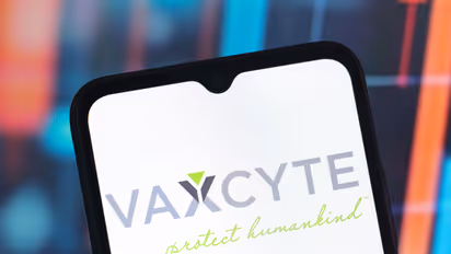 https://stocktwits.com/news-articles/markets/equity/pcvx-stock-hits-fresh-52-week-high-on-late-stage-win-in-adult-pneumonia-vaccine-race-jefferies-says-it-hit-blue-sky-case/cZDq3huRBjF