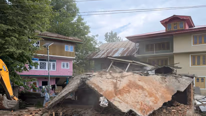 Visual of demolition (Photo/X/@policekulgam)