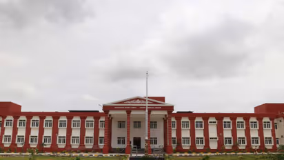 Yadgir Court Complex (Photo: Yadgir Court site)