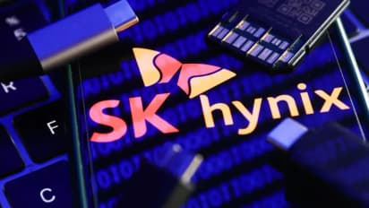 https://stocktwits.com/news-articles/markets/equity/sk-hynix-reports-strong-2025-q1-results/chQnHRyRbgM
