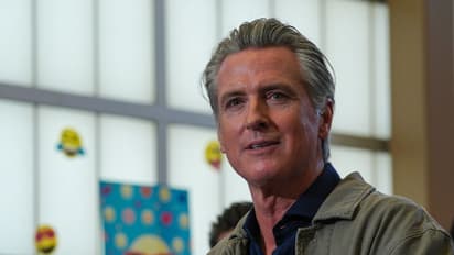 https://stocktwits.com/news-articles/markets/equity/psky-wbd-deal-california-governor-gavin-newsom-reportedly-open-to-settlement-but-paramount-could-still-leave-the-state/cZY97T1RJVa