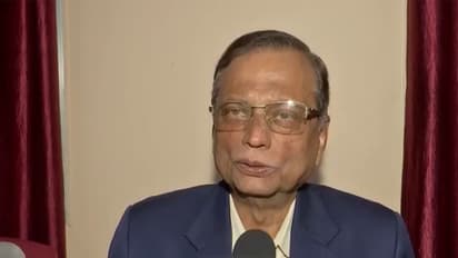 Dr LB Singh, Medical Superintendent of Mahavir Cancer Institute (Photo/ANI)