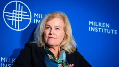 https://stocktwits.com/news-articles/markets/equity/franklin-templeton-ceo-jenny-johnson-reportedly-flags-very-complex-ai-debt-financing-favors-short-term-investments/cZD6ncBRBVv