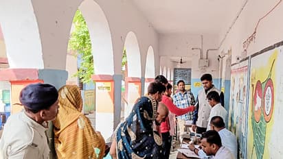 Voters wait in queue to cast their votes for the first phase of the Bihar Assembly elections (File Photo/ANI)