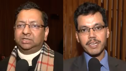 Jitendra Srivastava, Chairman and Managing Director of REC Limited and Shashank Mishra, Joint Secretary, Ministry of Power (Photo/ANI)