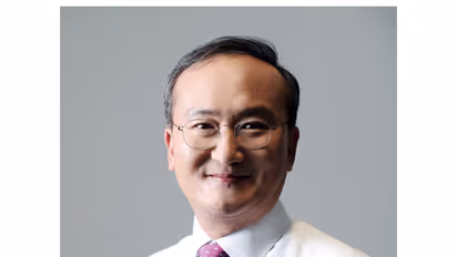 Lee Seok-hee, executive vice president of Intel Foundry (Photo/Inter X handle)