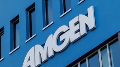 https://stocktwits.com/news-articles/markets/equity/amgen-says-its-drug-reduces-death-risk-by-40-percent-in-small-cell-lung-cancer/chkY2h3RbH7