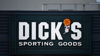 https://stocktwits.com/news-articles/markets/equity/four-dick-s-sporting-goods-directors-bought-3-7-m-worth-of-dks-stock-following-last-week-s-26-drop/cZYzBtGRJtb