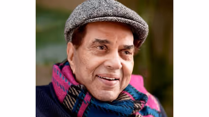 Dharmendra (Photo/Instagram/@aapkadharam)